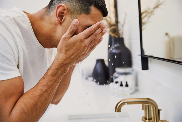 What Does Exfoliating Even Mean? - MOX Skincare